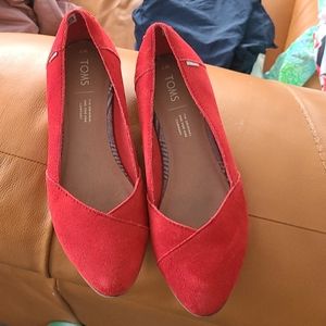 Toms red Julie suede flat